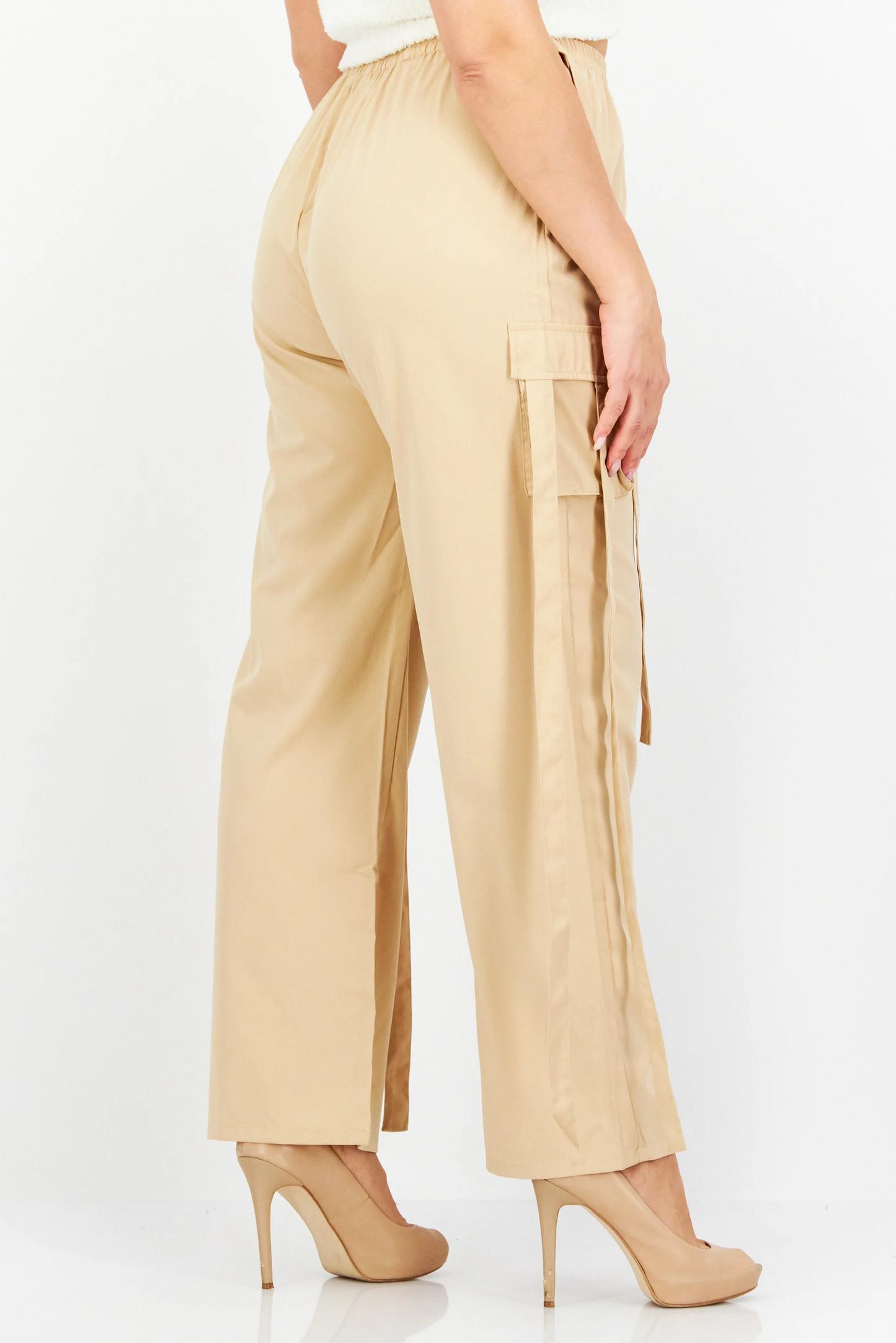 Women Wide Leg Solid Pull On Cargo Pants, Beige Brand I saw it first