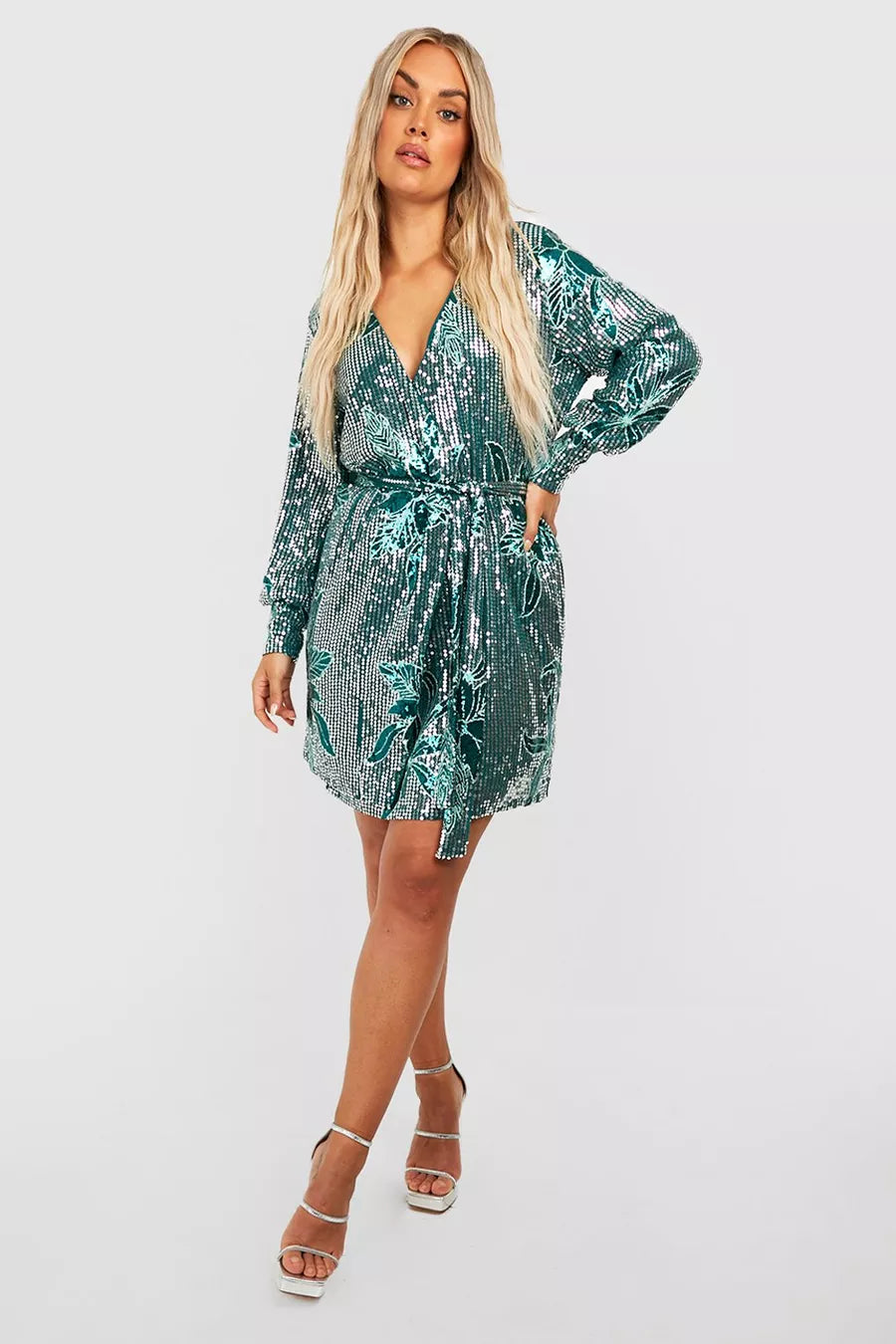 Boohoo sequin floral Dress – Coconut Fashion