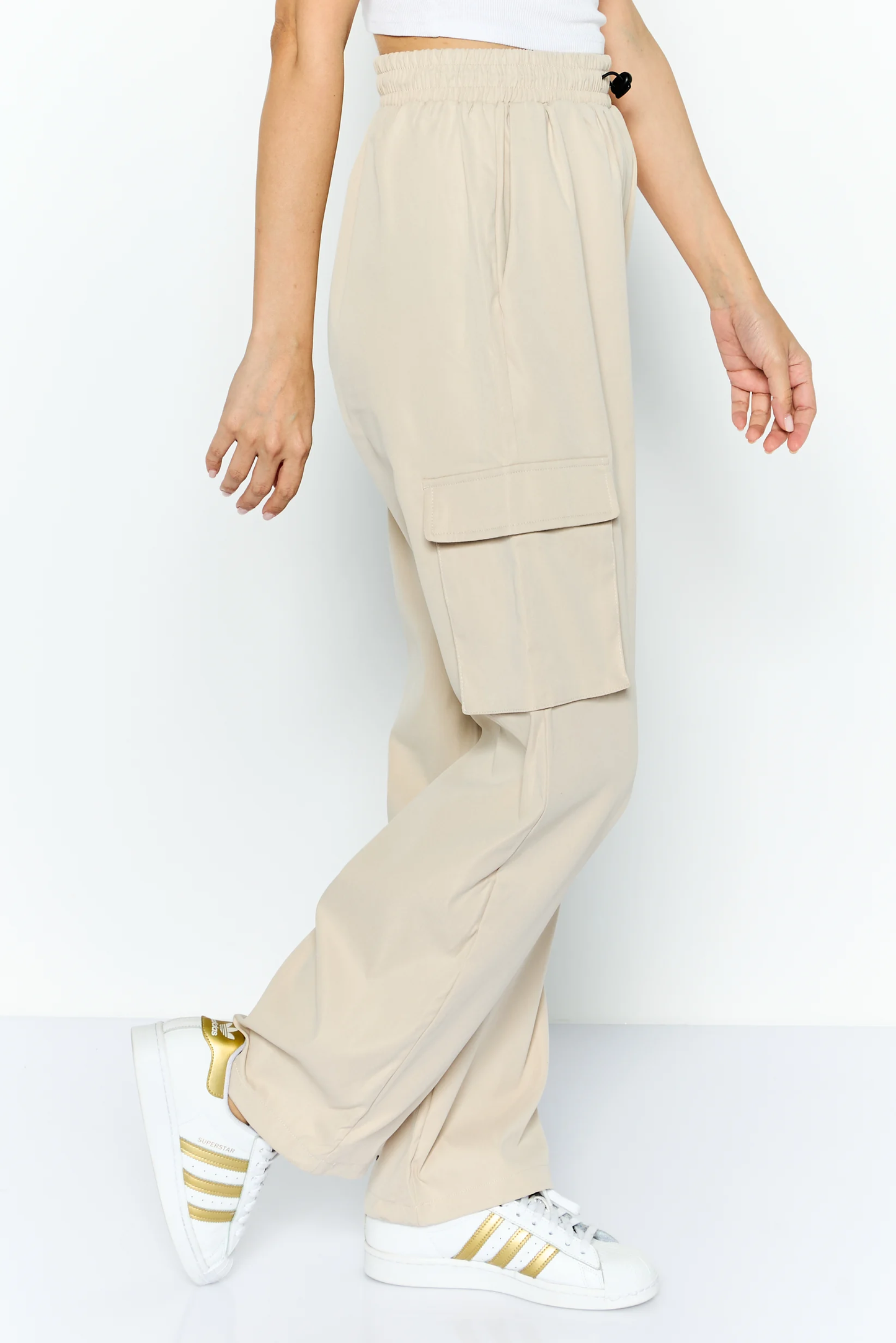 Women Regular Fit Plain Cargo 32 Length Pant, Beige  Brand: Only