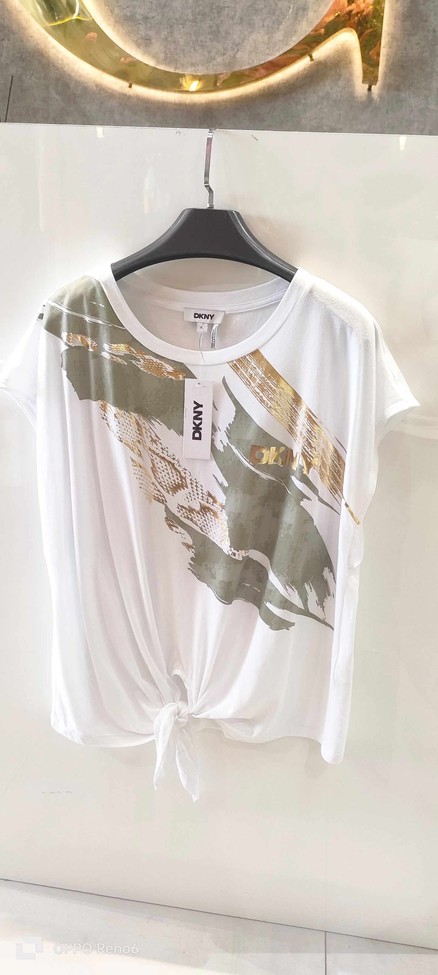 DkNY