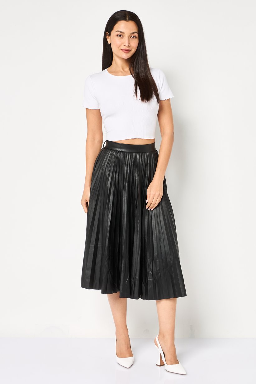 Women leather skirt